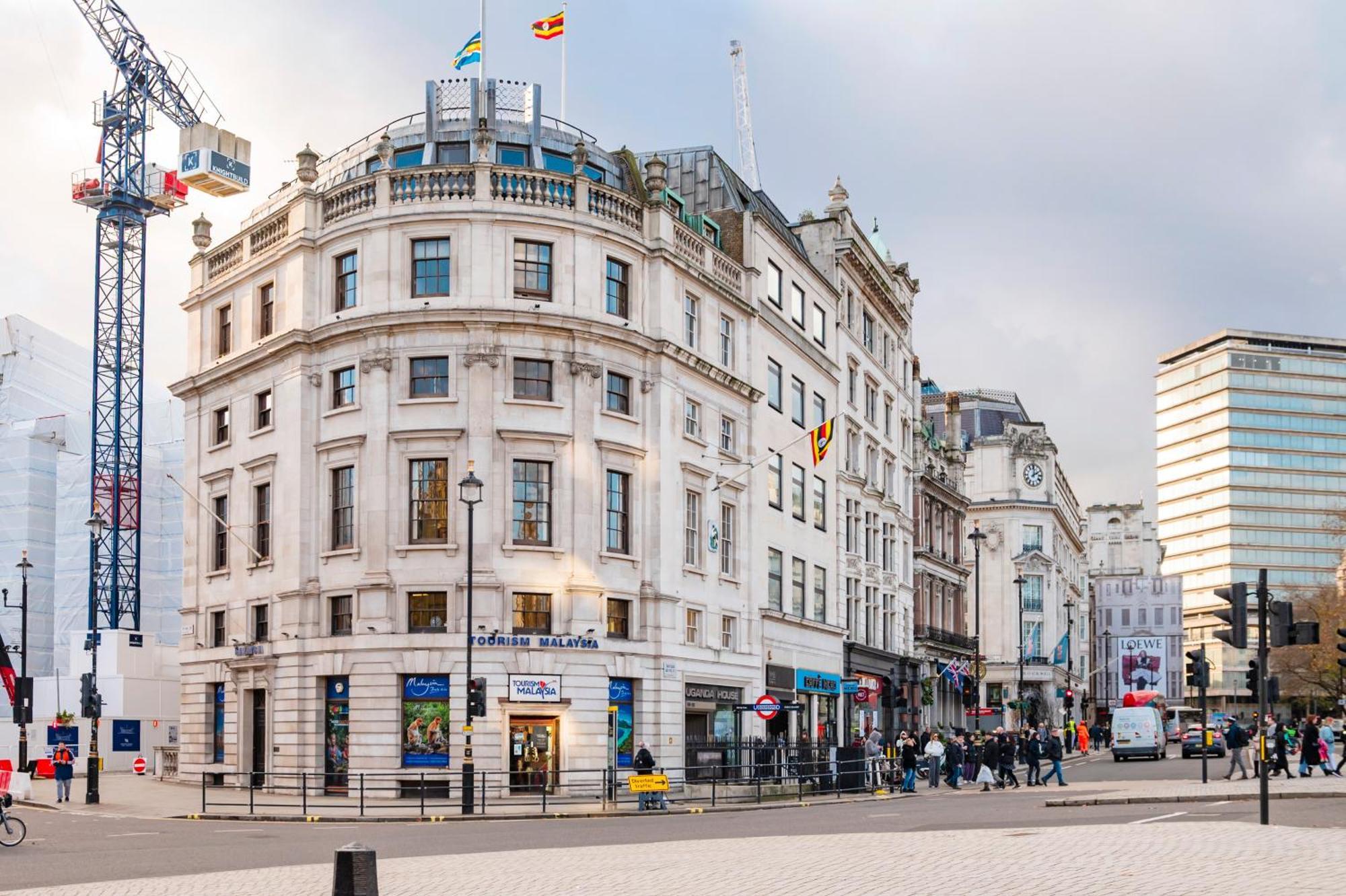 Welcome - Trafalgar Square Londra
