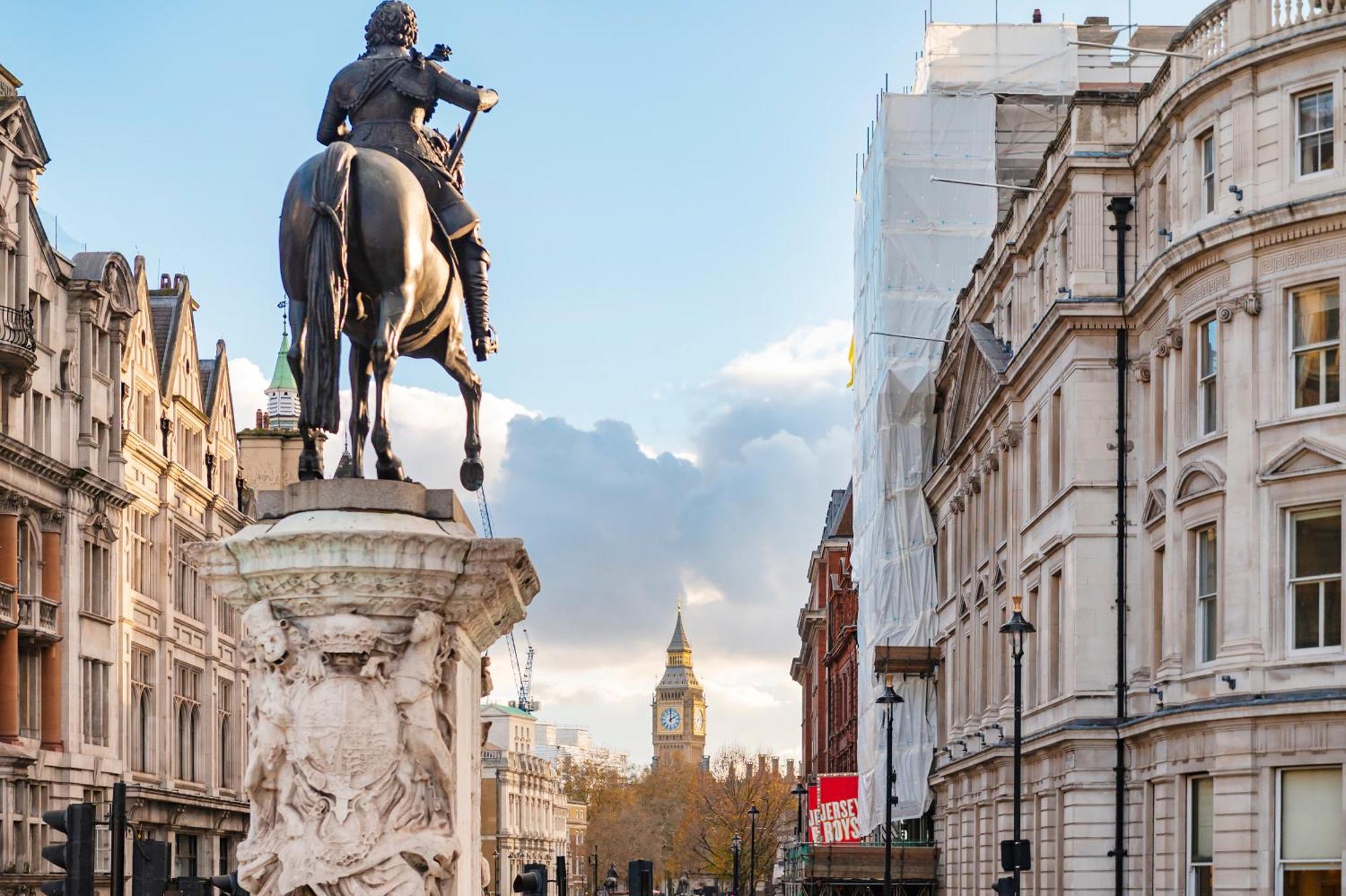 Welcome - Trafalgar Square * Londra